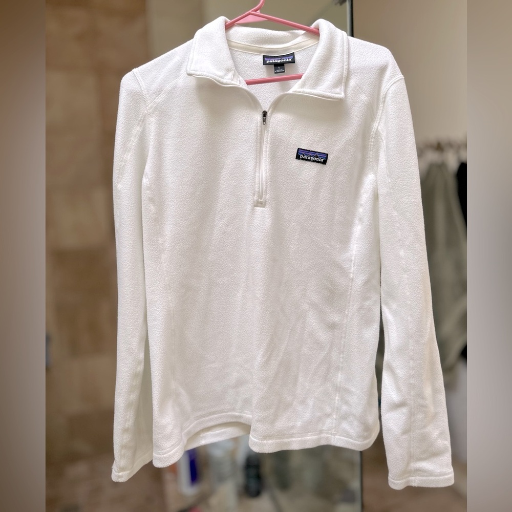 Patagonia quarter zip microfleece. Size L